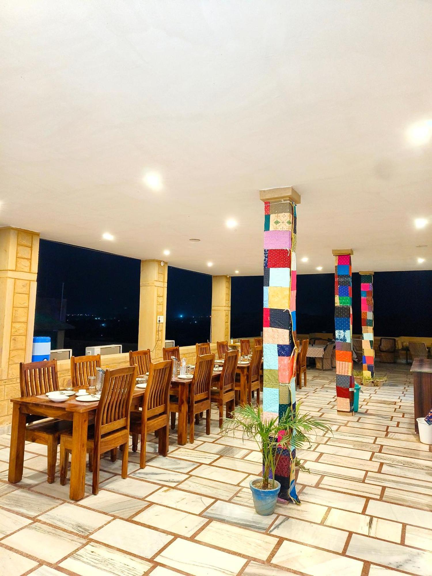 Hotel Royal Heritage Джайсалмер Екстериор снимка