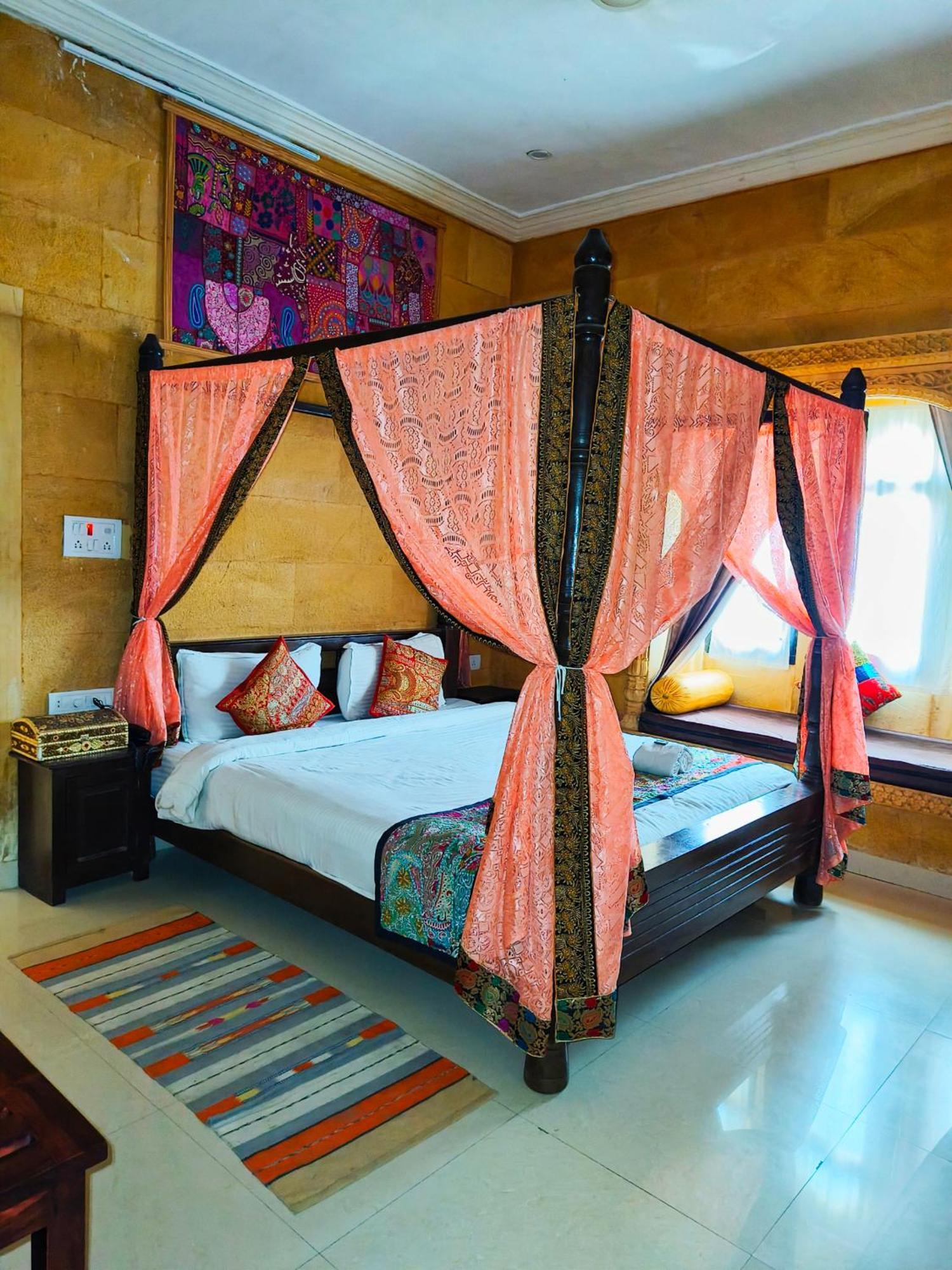 Hotel Royal Heritage Джайсалмер Екстериор снимка